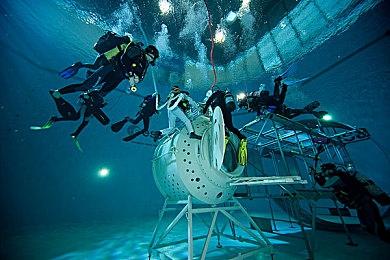 次世代VR 索尼PSVR2“感受新真实”预告片公布